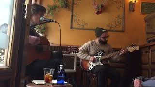 Theo fontourcy & J.Sasso (ain't no sunshine - Bill Withers - cover)