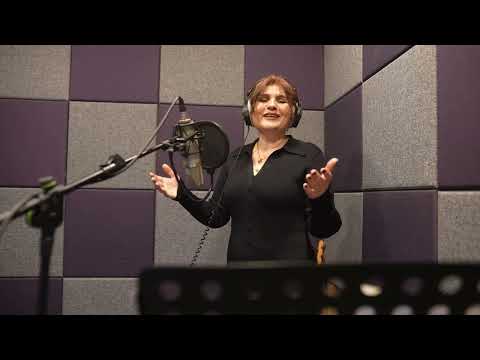 Nilüfer Sarıtaş / Hasretini Çekiyorum (Oy Oy)