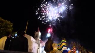 preview picture of video 'Fuegos Artificiales De La Cabalgatas 2015 - Las Navas De La Concepcion [Full HD]'