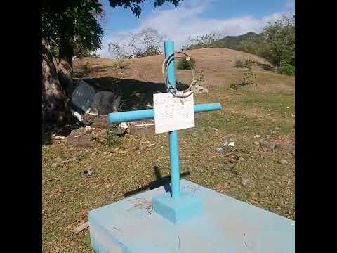 Cementerio abandonado en potonico chalatenango El Salvador 