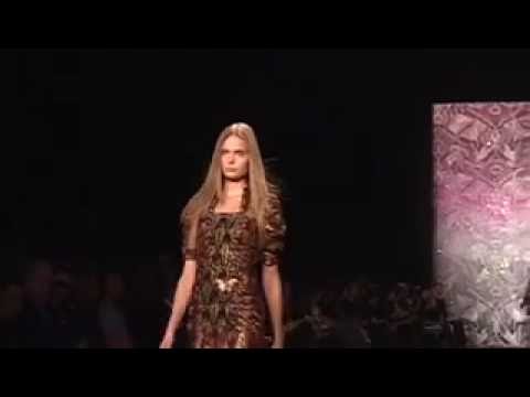 Anna Sui Fall 2008 Collection @ NY Fashion Week Part 1