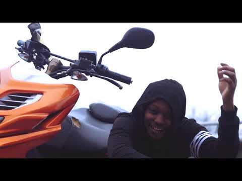 Oozi Black x ROBTHERICHMAN   FUXK WA DA OPPS SAY FREESTYLE