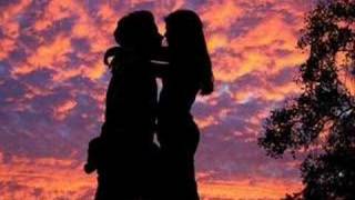 SI NOS TENEMOS (intocable)