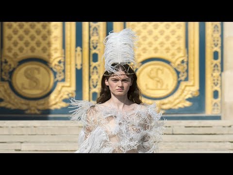 Nina Ricci | Spring/Summer 2018 | Paris Fashion Week