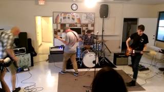 Commonplace - &quot;Constant Headache&quot; (Joyce Manor cover) at The Crossing (5/15/15)