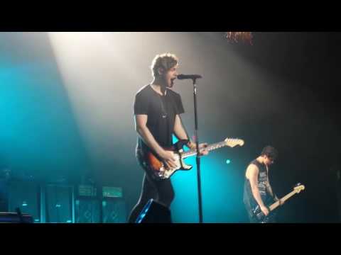 5 Seconds of Summer - Jet black heart/SLFL Oslo (05.31.2016)
