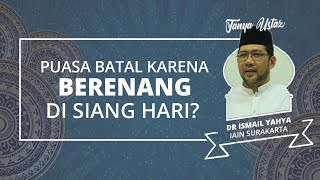 Apakah Berenang di Siang Hari saat Bulan Ramadan akan Membatalkan Puasa?