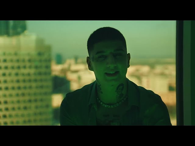 Video zu 'Alien' ansehen