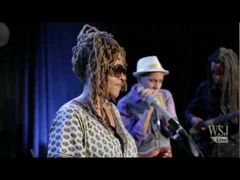 Cassandra Wilson Performs 'Another Country' Live at the WSJ Cafe