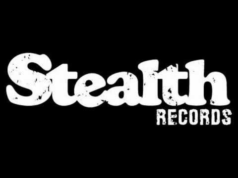 Alex Guesta feat. David Goncalves - Can't fight the feeling (Original Mix)