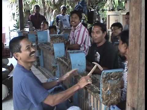 Teaching Balinese Gamelan, Peliatan, Bali, Indonesia