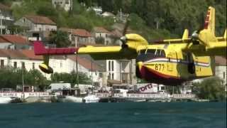 preview picture of video 'CL-415 Water Bomber near Komin, Neretva, Croatia'