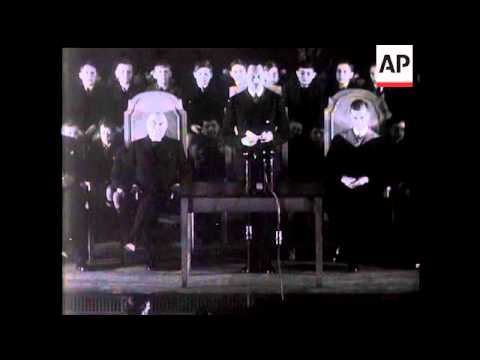 Duke of Gloucester Gets Warm Ovation