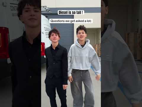 Diesel is taller than Brooks #brooksharvey #dieselortiz #familiadiamond #txunamy