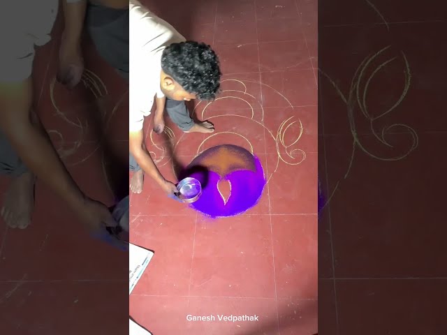 3d flower rangoli design by ganesh vedpathak - video 2