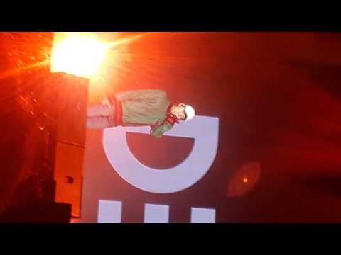 160723 DEAN POUR UP + ZICO