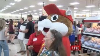 Buc-ee's opens its doors to the first location in Arkansas