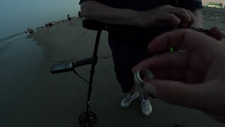 Beach Metal Detecting Midnight Gold Run!