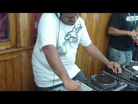 suncebeat 2011 saturday afternoon boat party with kerri chandler singing "on my way "