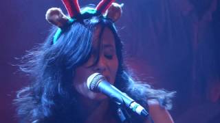 Nerina Pallot - Put Your Hands Up - live