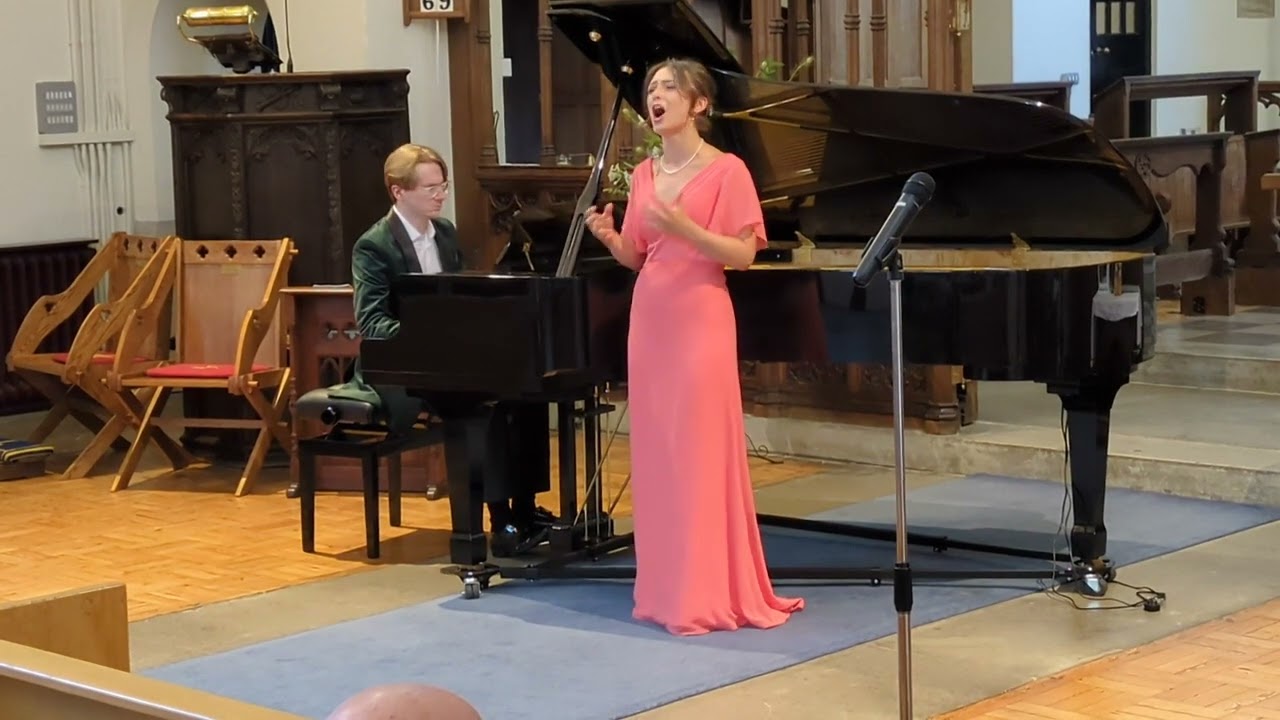 Ragion nell'alma Siede (Haydn) sung by Imogen Baker