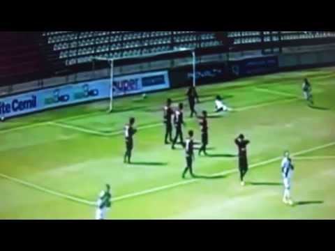JHON CLEY. GOL NA FNAL TAÇA BH 2013.