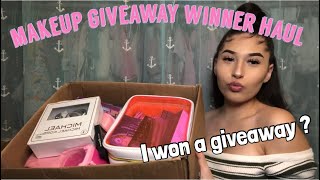 I WON A MAKEUP GIVEAWAY / HAUL 💗💗
