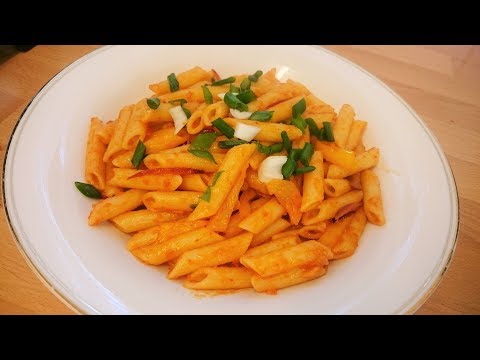 download lagu mp3 mp4 Chilli Penne, download lagu Chilli Penne gratis, unduh video klip Chilli Penne