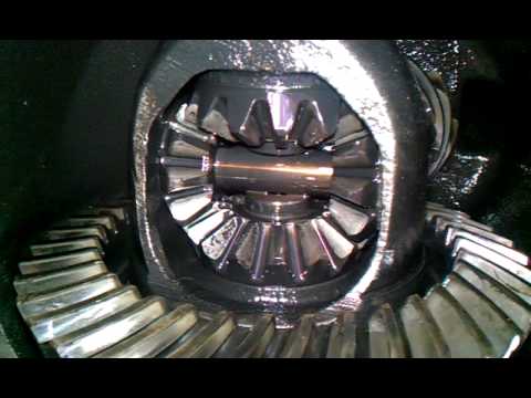 Dana 35 spider gears need shims.