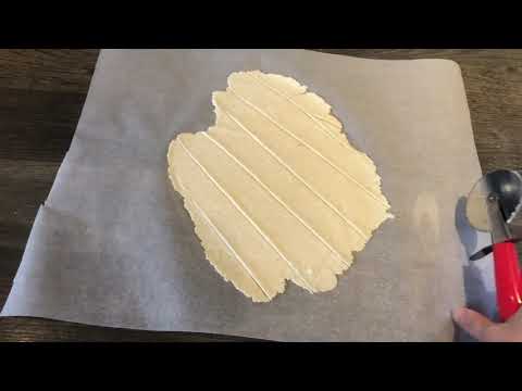 Danish crullers / Klejner