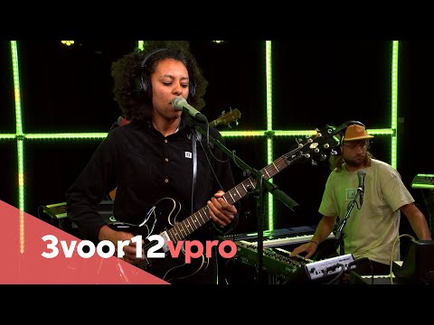 Nana Adjoa  - Live @ 3voor12 Radio