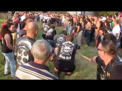 Rolling wheels bike week, Pirot 2014, Nadvlačenje konopca