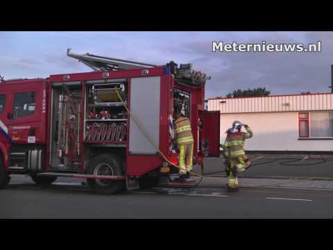 Kleine brand op dak bedrijf in Ommen