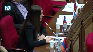 Դուք համարձակություն կունենա՞ք քննադատելու ձեր ընկերուհուն և նրա կայացրած որոշումները. Գրիգորյան