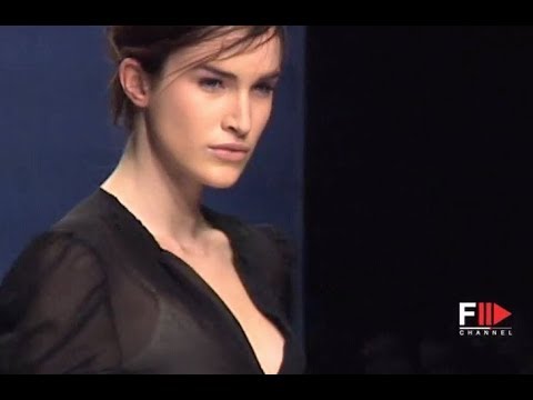 VICTOR VICTORIA Fall Winter 2001 2002 Milan - Fashion Channel