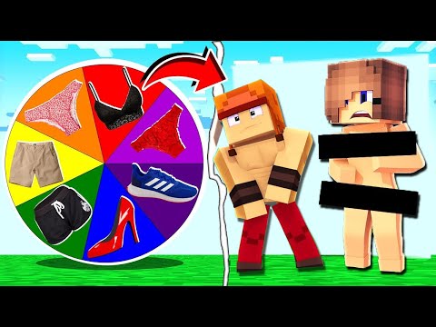 SPIN THE WHEEL OF CLOTHES on MINECRAFT 😱!!