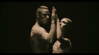 Eleonor McEvoy – The Rain Falls