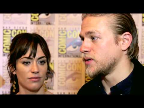 Sons of Anarchy: Charlie Hunnam "Jax" & Maggie Siff "Tara" - Season 5