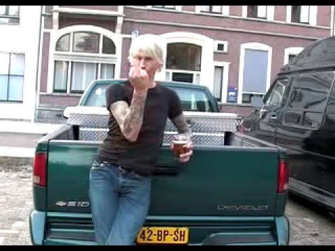 BRUUT! TV with Gorefest (+ English  subs): Edwin Valent interviews Jan Chris de Koeyer & Ed Warby.