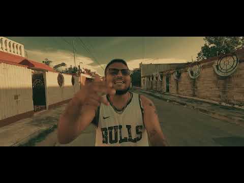 Mc Oliver // ESTILO FINO //VIDEO OFICIAL  