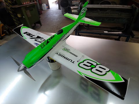 Durafly EFXtra Racer High Performance Sports Model 975mm (Green) (PnF) Unboxing