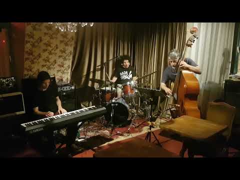 Gloria's Step (Scott LaFaro) - Live At Art Cafe "1984"