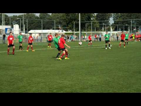 Nieuwerkerk JO17-6 - Capelle JO17-4 (03-09-2016)