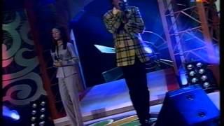 Download lagu Eddie Hamid dan Ashira - Buat Insan Tersayang (2000) mp3