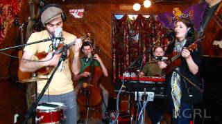 Clare And The Reasons - All The Wine (KGRL FPA Live Session) 1080p HD