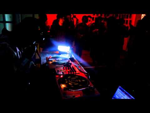 1ª FESTA HÍBRIDA 25/05/2014 - Luana Hansen e Drika Ferreira