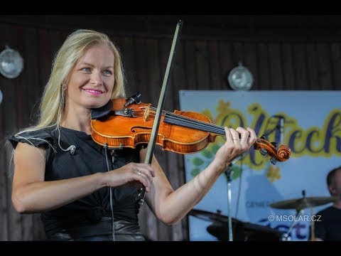 LUCIE REVIVAL PRAHA  Černí andělé  2022