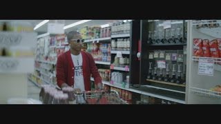 Pharrell Williams - Happy (8PM)