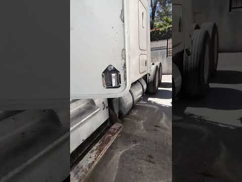 Porque le pones seguro al carro?