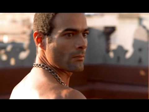 Luis Roberto Guzman entrenandose